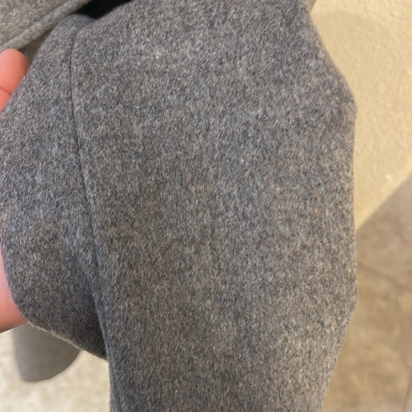 Banana Republic Coat - Picture 10 of 12